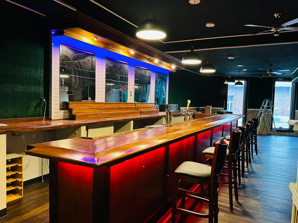 The bar at Clifton Indian Restaurant and Bar